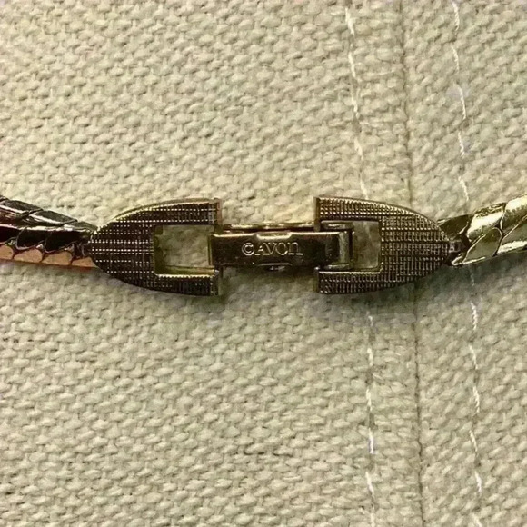 Vintage Gold and Siver Two Tone Necklace - Picture 3 of 3